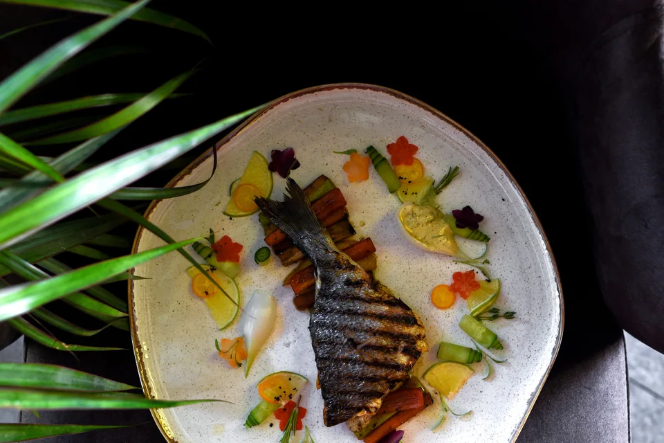 BookNoFees: Foto de ejemplo: Pescado a la parrilla
