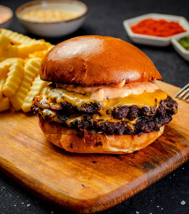 BookNoFees: Bar de tapas – Boom Burger – Bucharest – Boom Burger, foto 3