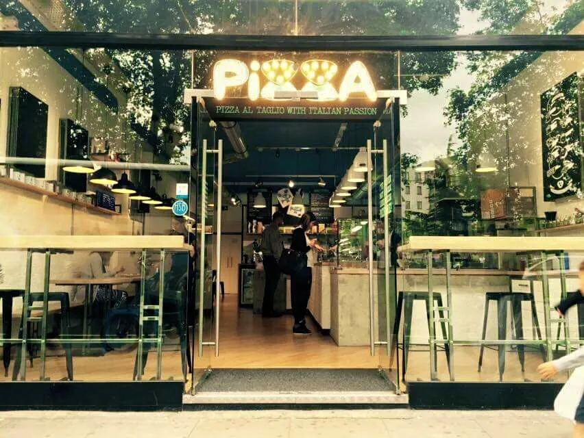 BookNoFees: Restaurante – Circle & Slice – London – Círculo y porción, foto 1