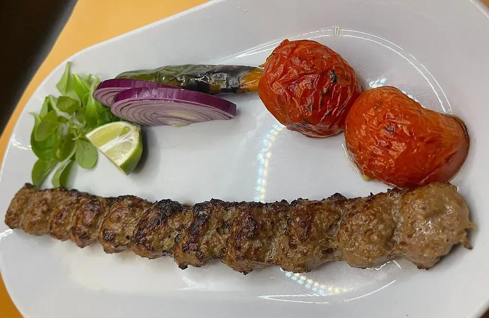 BookNoFees: Restaurante – Aubergine – Prague – Berenjena, foto 1