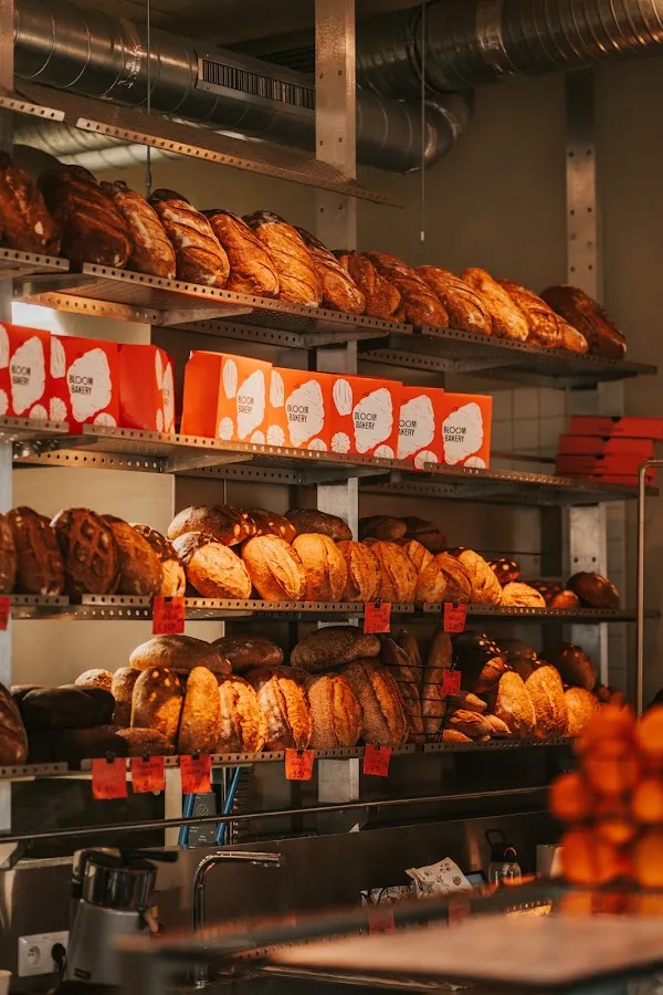 BookNoFees: Panadería – BLOOM BAKERY – Bratislava – PANADERÍA BLOOM, foto 1
