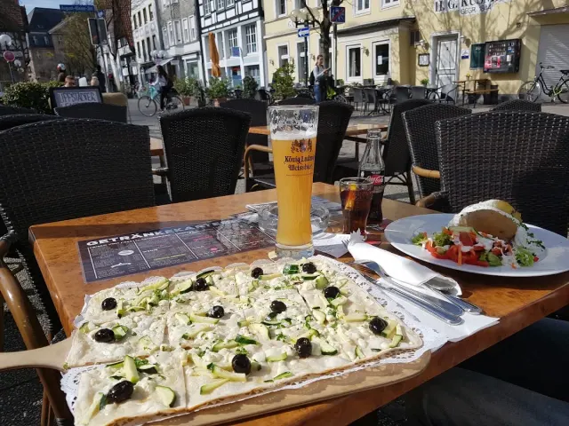 BookNoFees: Restaurante – Café Einstein – Lippstadt – Café Einstein, foto 3