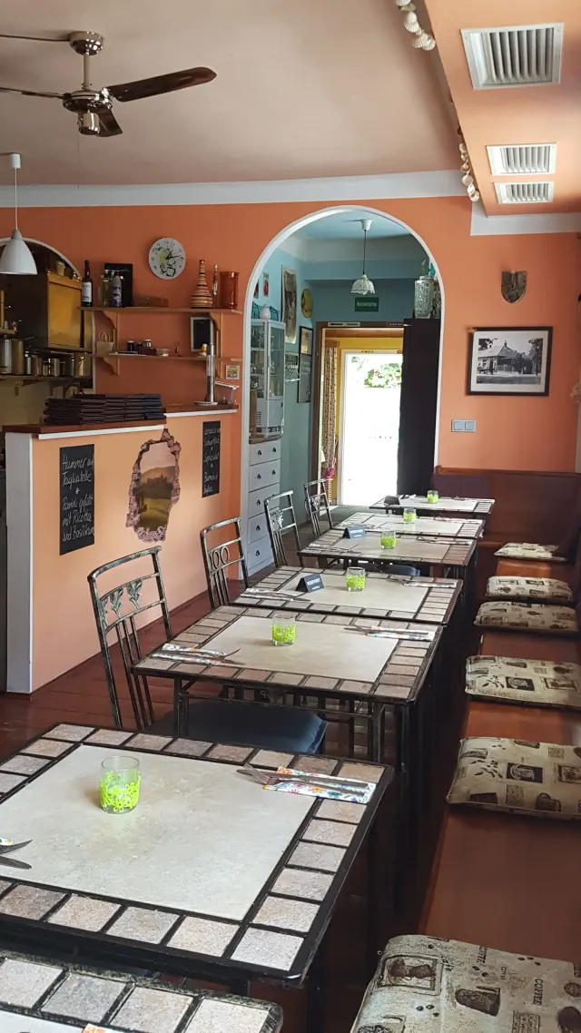 BookNoFees: Restaurante – Arcobaleno Trattoria da Massimo – Vienna – Arcobaleno Trattoria da Massimo, foto 3