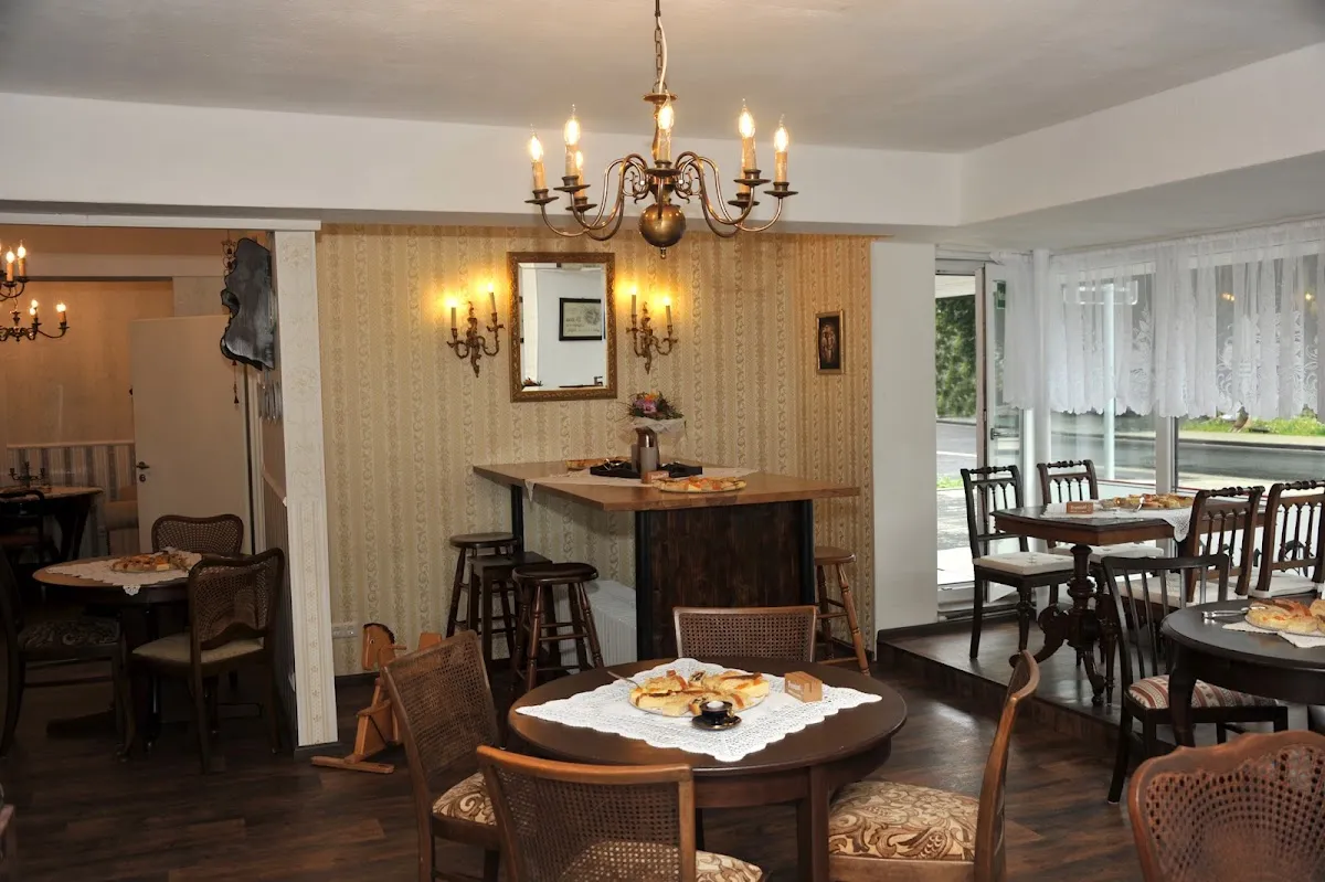 BookNoFees: Restaurante – Café Klarfeld – Hilchenbach – Café Klarfeld, foto 1