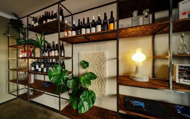 BookNoFees: Cafetería – BOHO cafe & store – Prague – Café y tienda BOHO, foto 3