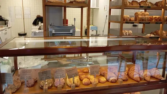 BookNoFees: Restaurante – Gleba – Lisbon – Suelo, foto 3