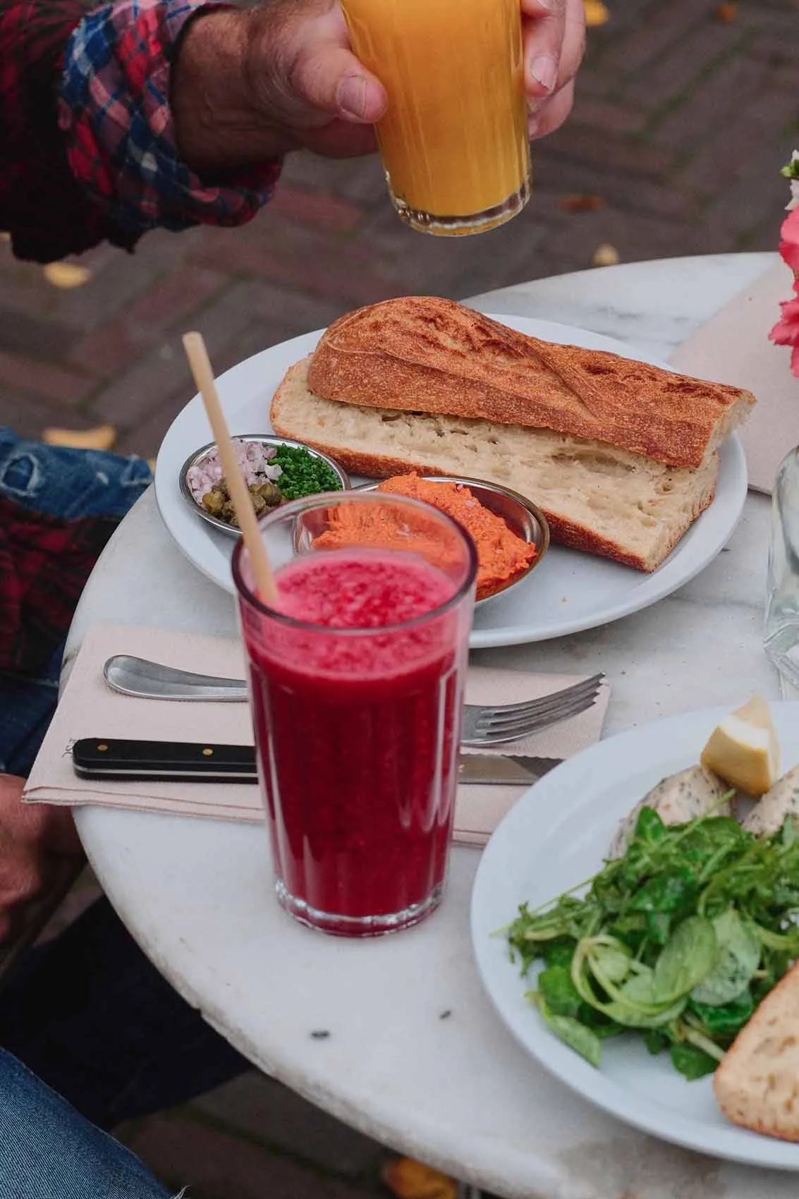 BookNoFees: Cafetería – De Wasserette – Amsterdam – La Lavandería, foto 1