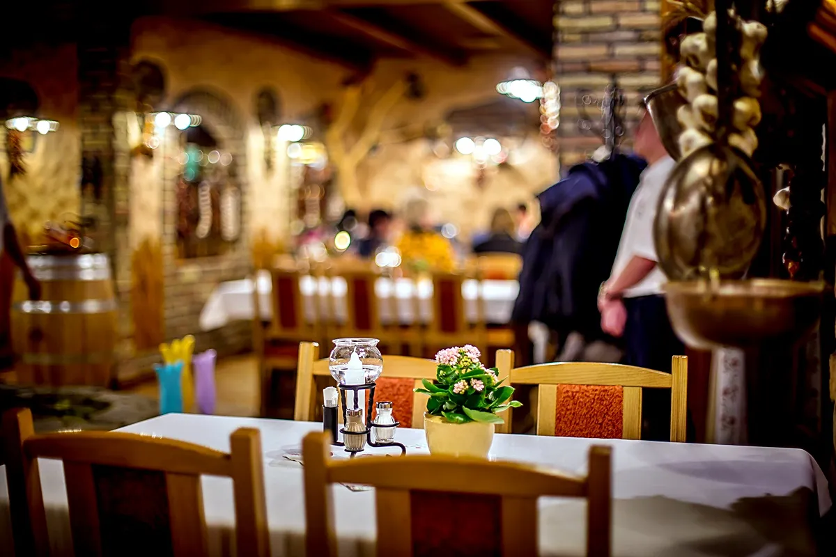 BookNoFees: Restaurante – Csalánosi Csárda – Budapest – Cárdamo de Csalános, foto 1