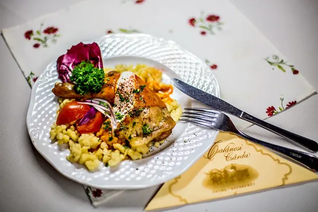 BookNoFees: Restaurante – Csalánosi Csárda – Budapest – Cárdamo de Csalános, foto 2