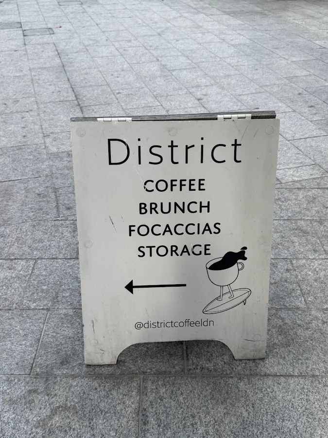 BookNoFees: Cafetería – District – London – Distrito, foto 1
