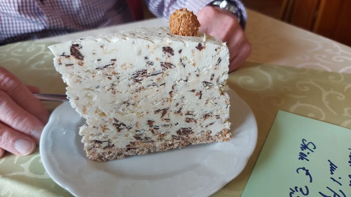 BookNoFees: Restaurante – Afflerbach Bauernhofcafe – Erndtebrück – Café de la granja Afflerbach, foto 1