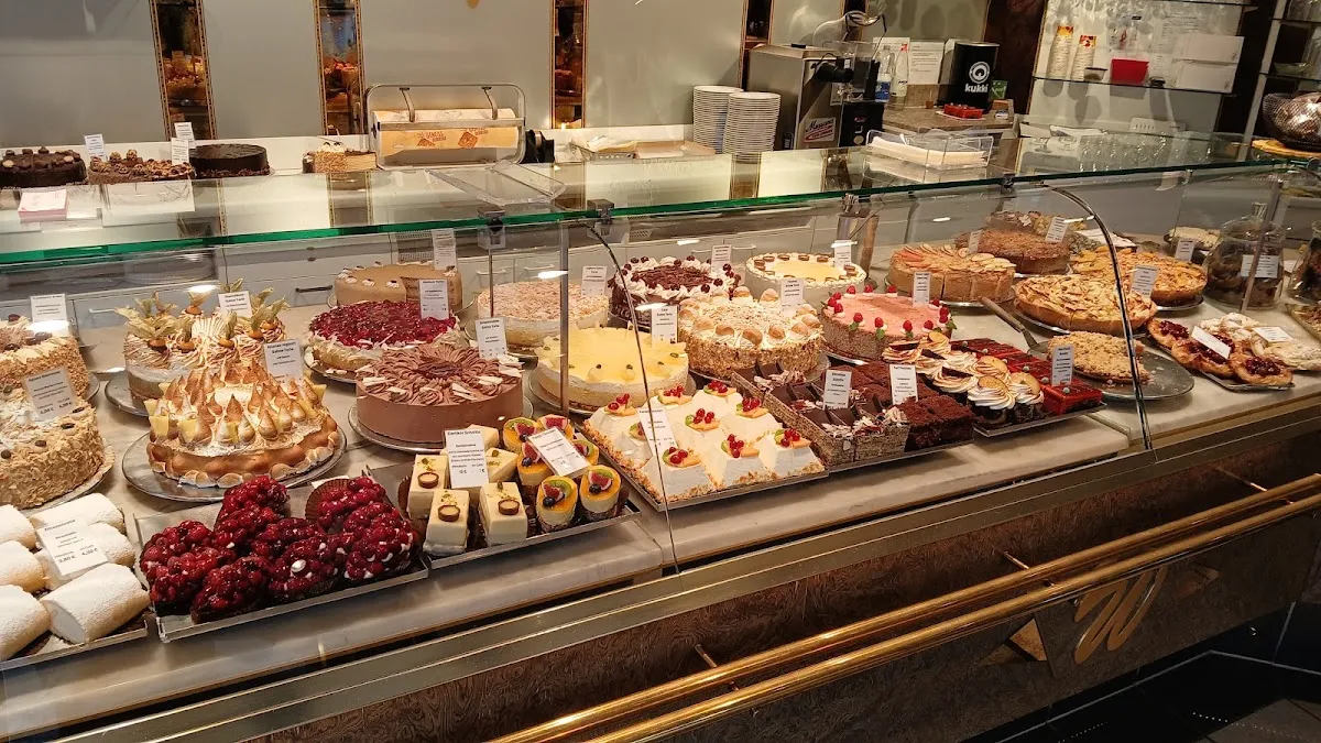BookNoFees: Restaurante – Café und Konditorei Wenning – Herdecke – Café y pastelería Wenning, foto 1
