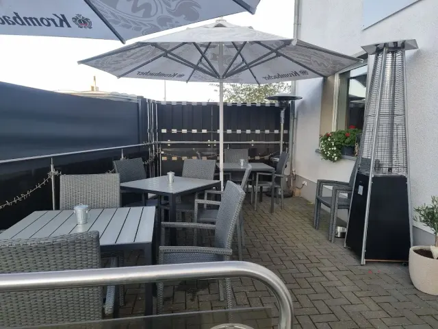 BookNoFees: Restaurante – Tornado Pizzeria – Kierspe – Tornado Pizzeria, foto 3