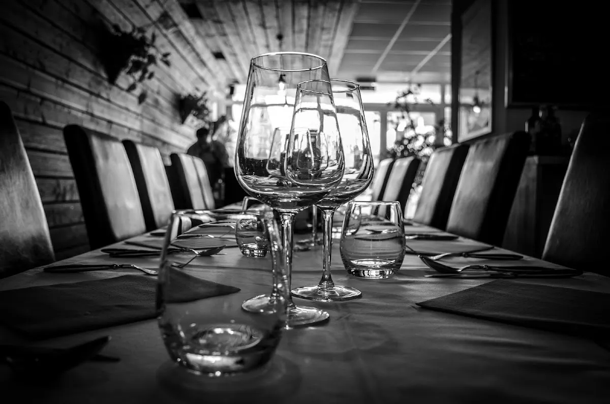 BookNoFees: Restaurante – Reserva – Bratislava – Reserva, foto 1