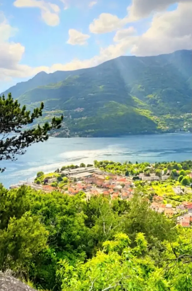 BookNoFees: alojamiento vacacional en DERVIO – LAGO DE COMO Dervio