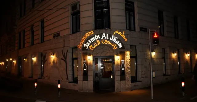 BookNoFees: Restaurante – Jasmin Al Sham – Vienna – Jazmín de la farsa, foto 3