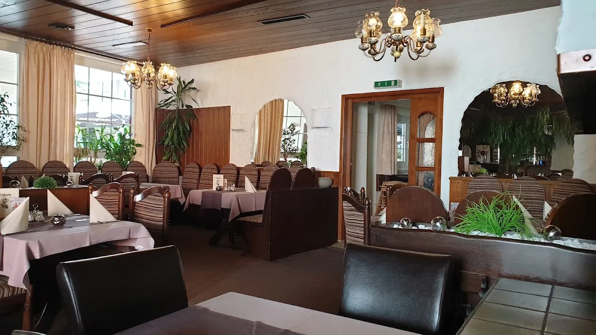 BookNoFees: Restaurante – Haus Schneppendahl – Hagen – Casa Schneppendahl, foto 1