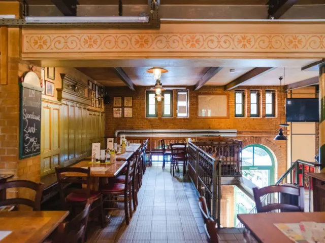 BookNoFees: Restaurante – Brauhaus Spandau – Berlin – Cervecería Spandau, foto 3