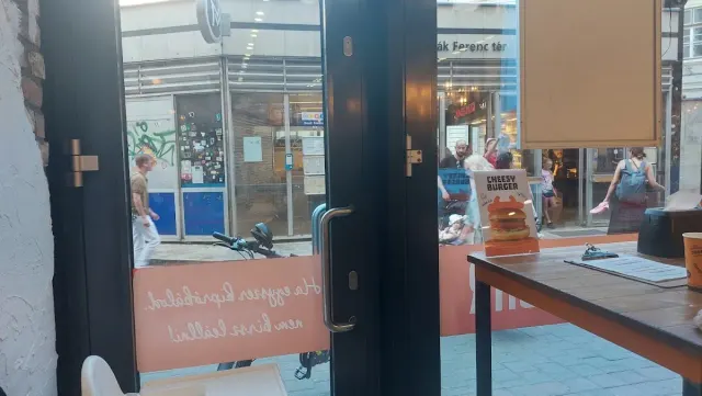 BookNoFees: Restaurante – Bamba Marha – Budapest – No te alejes de Marha, foto 2