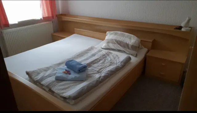 BookNoFees: alojamiento vacacional en Schönfeld – Habitación doble en una casa de huéspedes