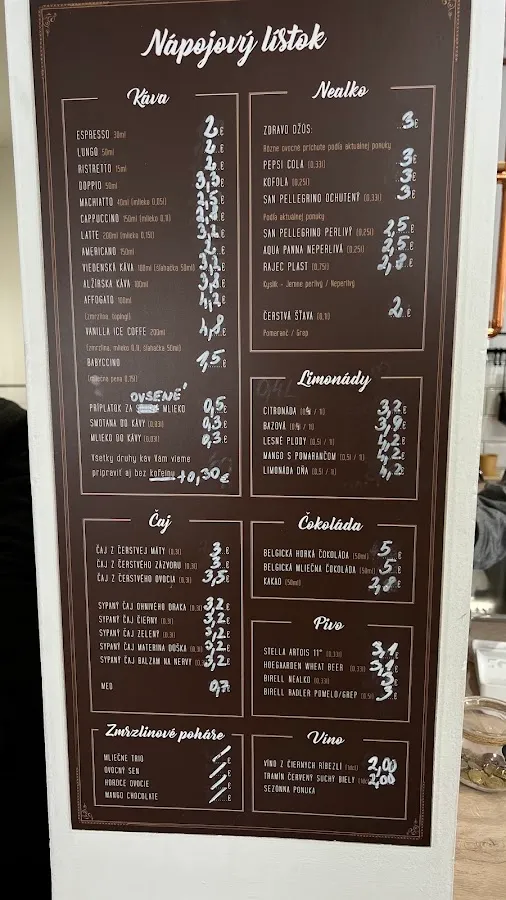 BookNoFees: Cafetería – Domček Medická – Bratislava – Casita de Medická, foto 2