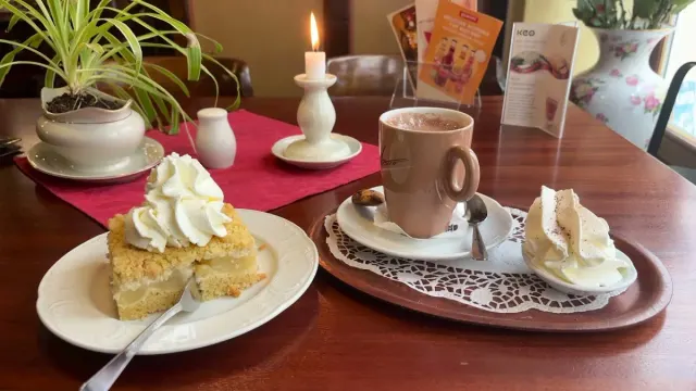 BookNoFees: Cafetería – Tante Emma Café – Recklinghausen – Tante Emma Café, foto 2