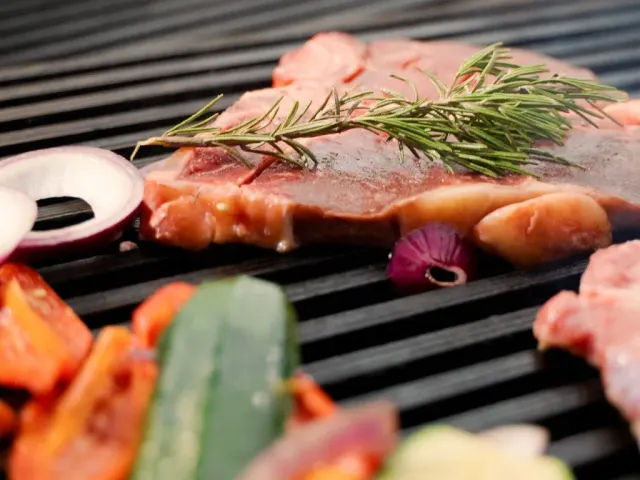 BookNoFees: Bar de tapas – Grill Mánia – Budapest – Grill Manía, foto 3
