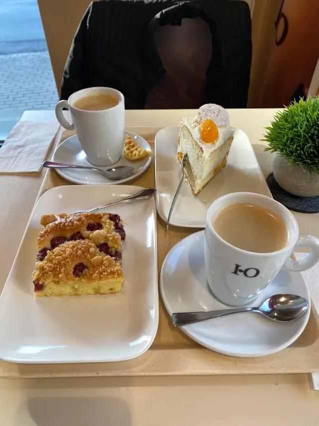 BookNoFees: Restaurante – Bäckerei Humpert – Wickede – Panadería Humpert, foto 2