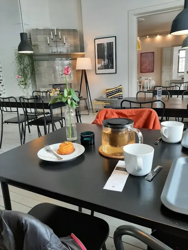 BookNoFees: Cafetería – Cafe Monami – Helsinki – Café Monami, foto 3