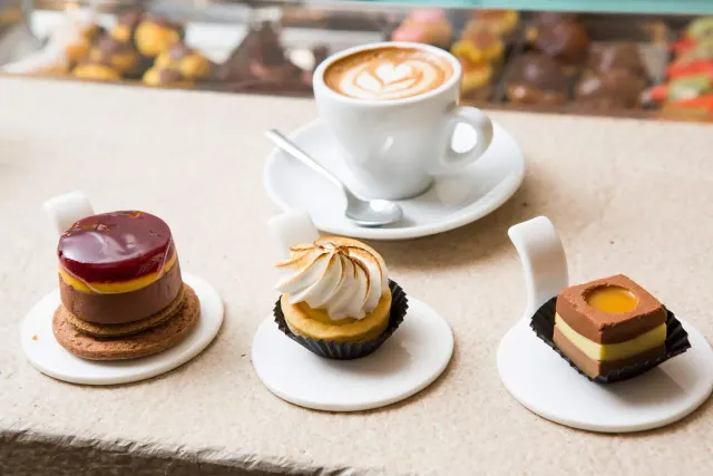 BookNoFees: Cafetería – Roscioli Caffe Pasticceria – Rome – Roscioli Café y Pastelería, foto 3