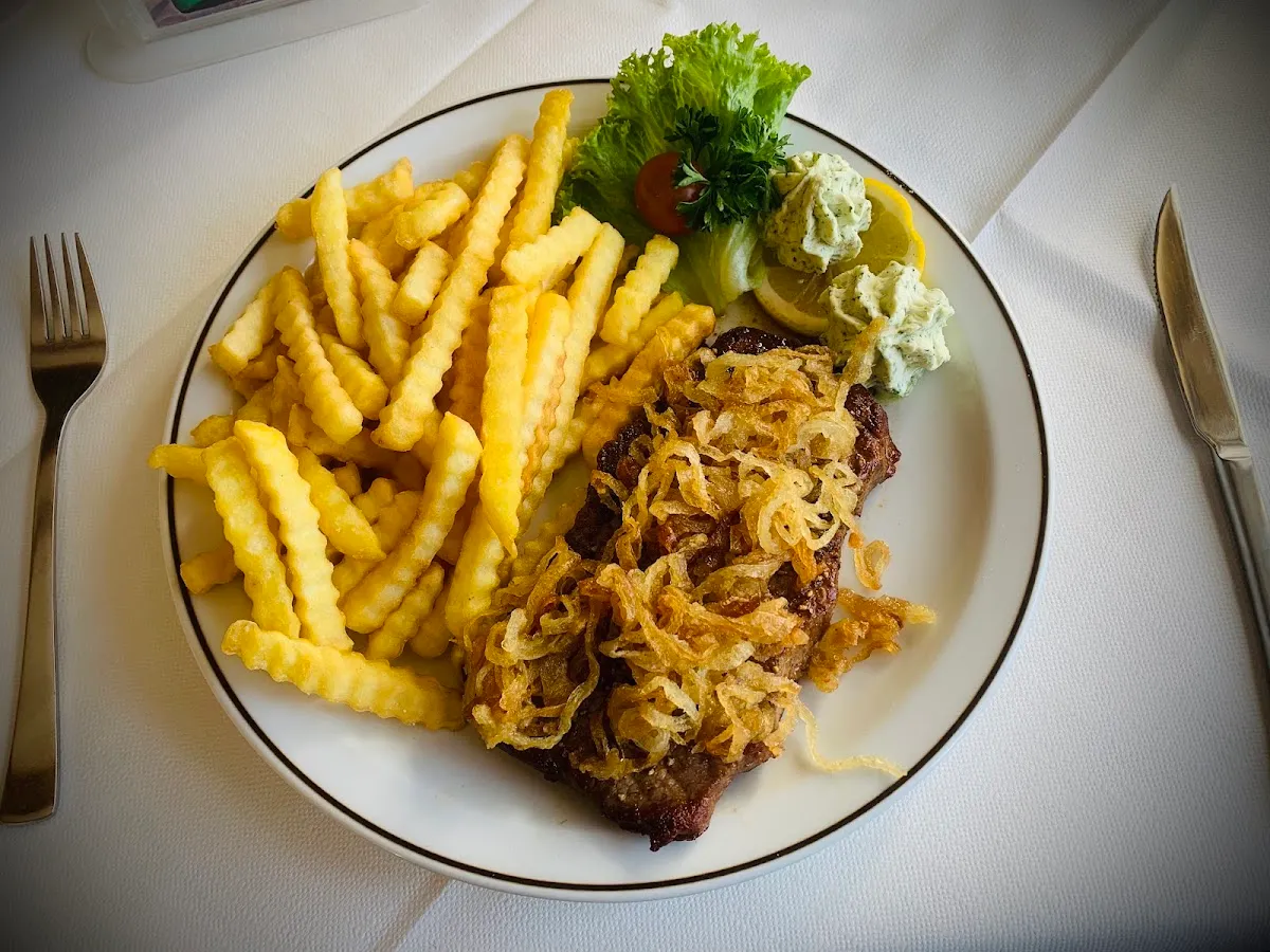 BookNoFees: Restaurante – Dirkes F.-Rainer Gastwirtschaft – Marsberg – Restaurante Dirke F.-Rainer, foto 1