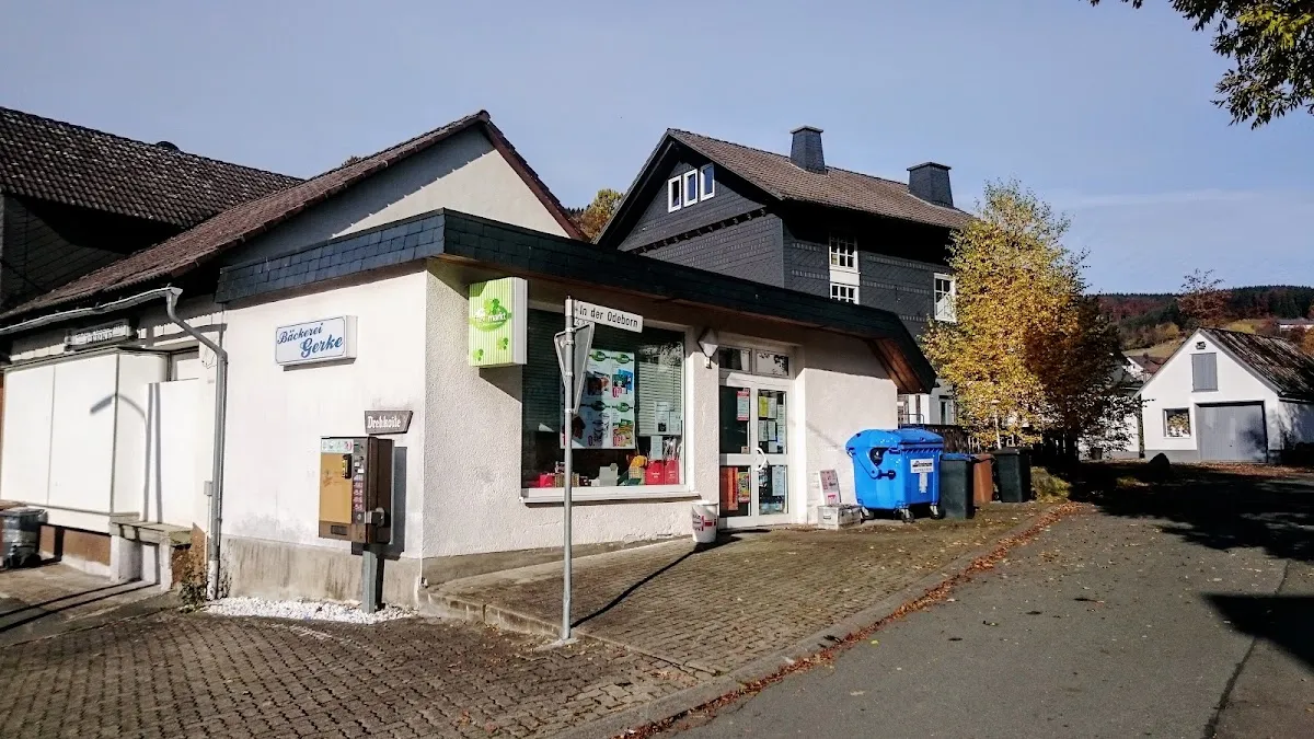 BookNoFees: Restaurante – Gerke Bäckerei und Lebensmittel – Bad Berleburg – Panadería y abarrotes Gerke, foto 1