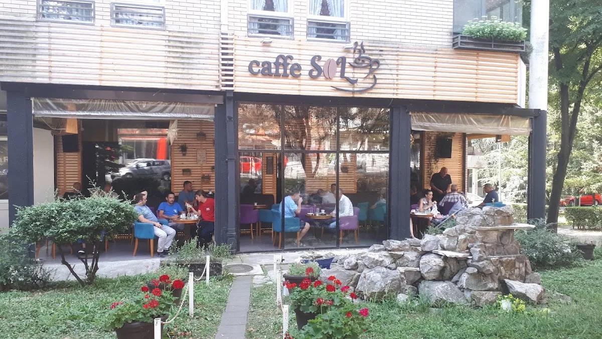 BookNoFees: Cafetería – Caffe Sol – Belgrade – Caffe Sol, foto 1