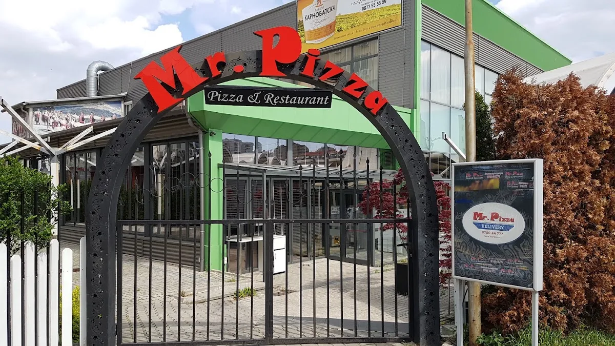 BookNoFees: Restaurante – Mr. Pizza – Sofia – Mr. Pizza, foto 1
