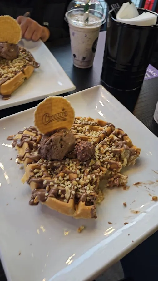 BookNoFees: Heladería – Creams – London – Cremas, foto 3