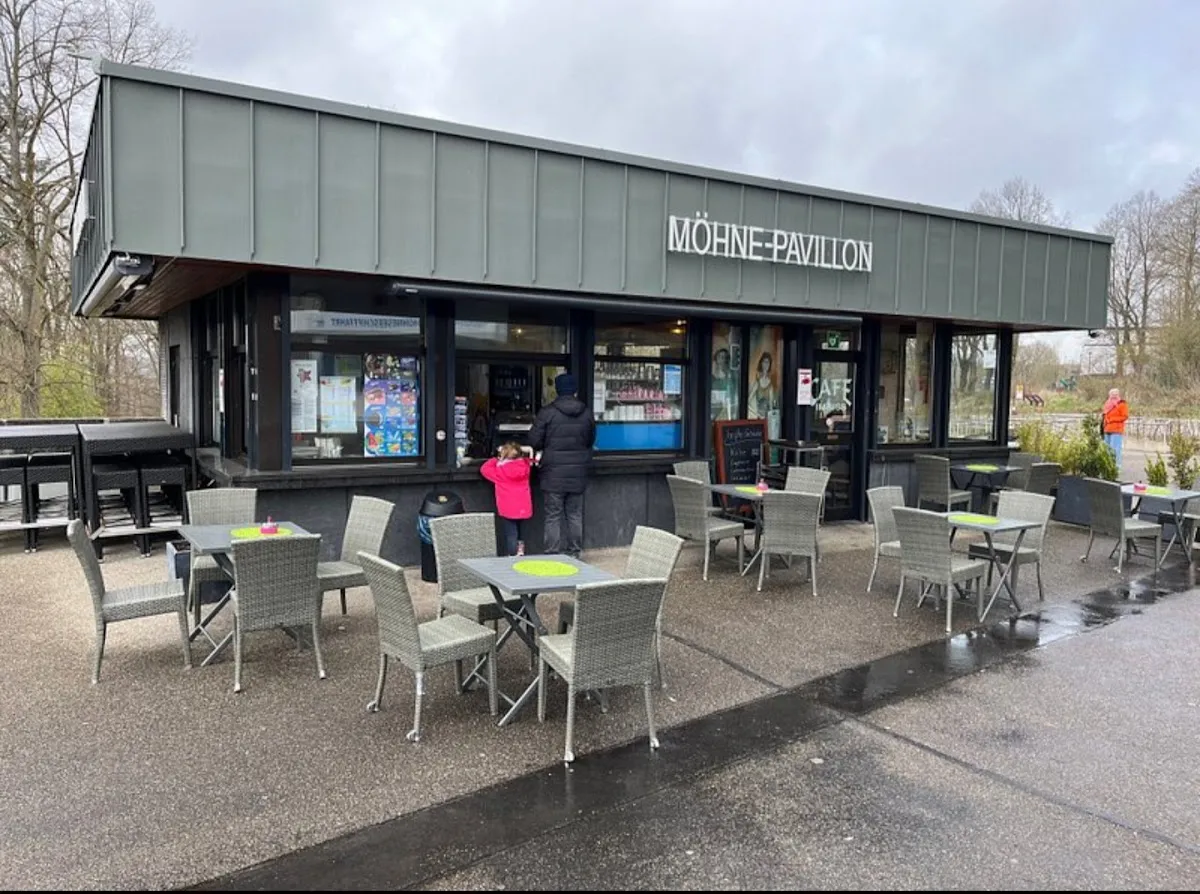 BookNoFees: Restaurante – Möhne-Pavillon – Möhnesee-Günne – Pabellón Möhne, foto 1