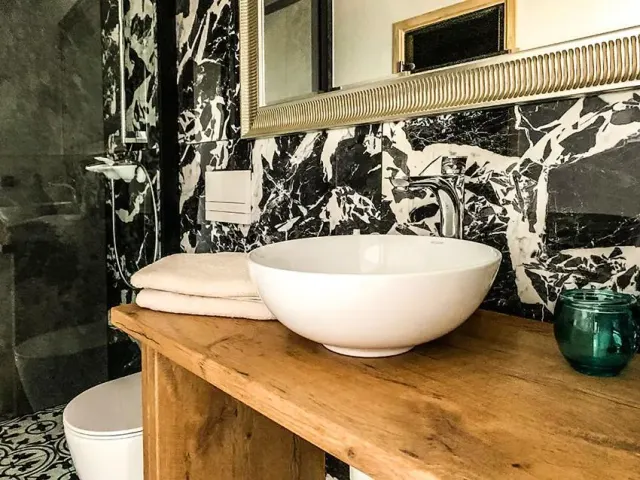 BookNoFees: Una acogedora casita con sauna y jardín – Borzestowo