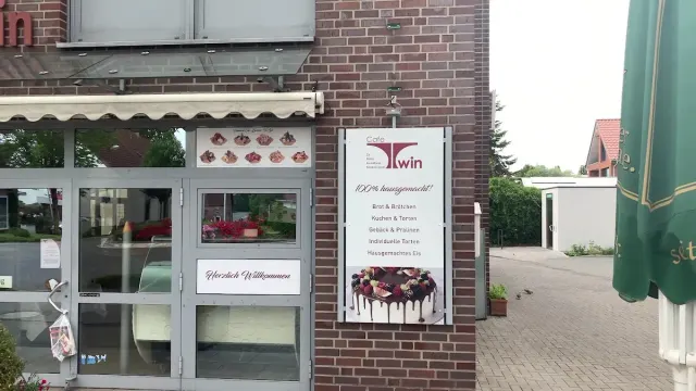 BookNoFees: Restaurante – Cafe Twin – Lippetal – Café Twin, foto 3