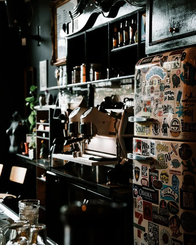 BookNoFees: Cafetería – Subcult – Amsterdam – Subcult, foto 1