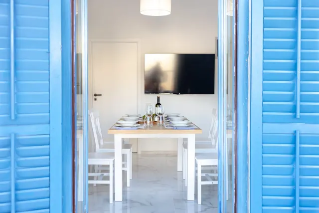 BookNoFees: Elegante ático Veruda con tres recámaras y tres baños, además de una hermosa terraza – Pula