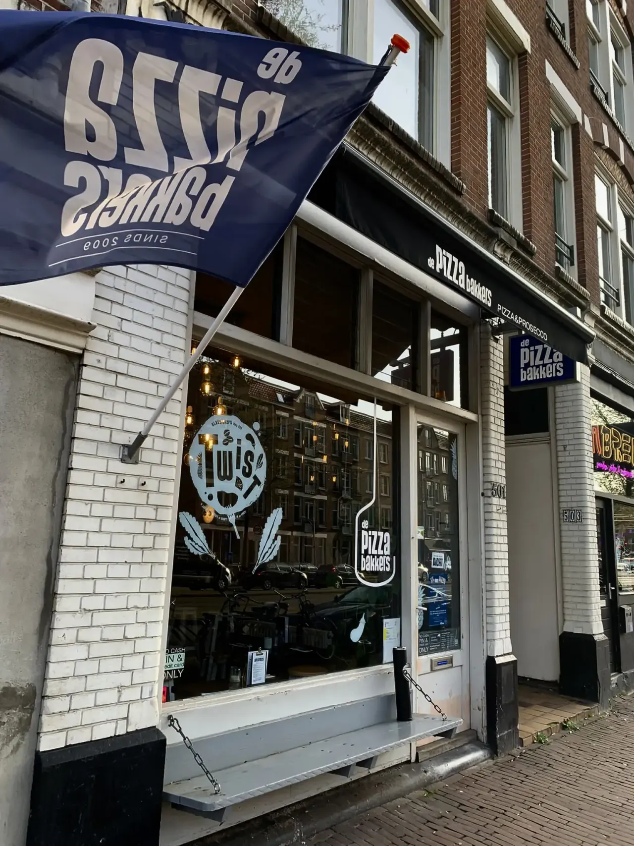 BookNoFees: Restaurante – De Pizzabakkers – Amsterdam – Los pizzeros, foto 1