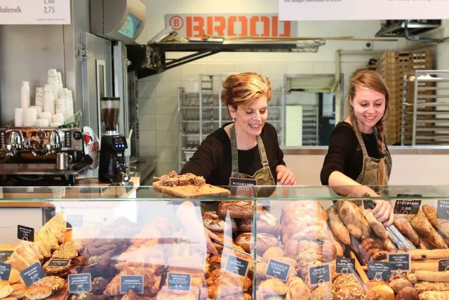 BookNoFees: BBrood, Amsterdam