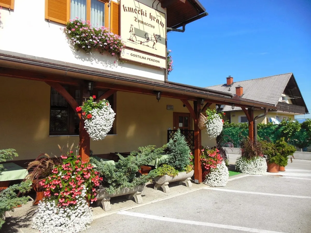 BookNoFees: Restaurante – Penzion Kmečki Hram – Ljubljana – Pensión Kmečki Hram, foto 1