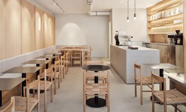BookNoFees: Restaurante – Locals Coffee – Amsterdam – Café de la zona, foto 3
