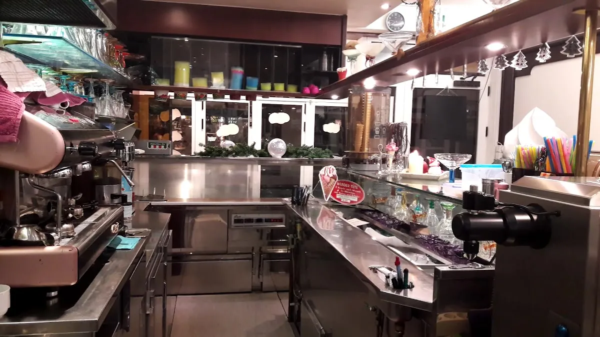 BookNoFees: Restaurante – Eiscafé Bistro Rialto – Werl – Cafetería-heladería Bistro Rialto, foto 1