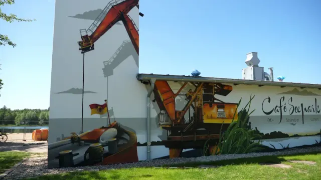 BookNoFees: Restaurante – Cafe Seepark – Lünen – Café Seepark, foto 3