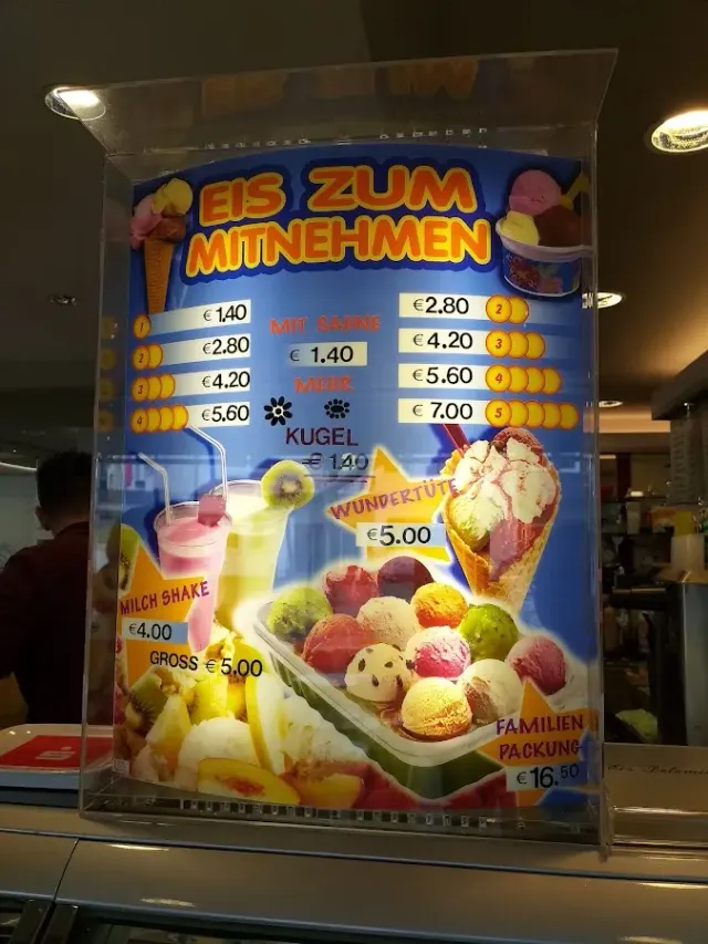 BookNoFees: Restaurante – Eiscafe Dolomiti – Erndtebrück – Eiscafe Dolomiti, foto 2