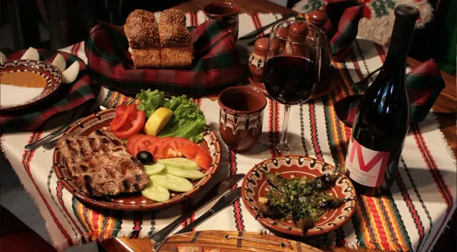 BookNoFees: Restaurante – Чевермето – Sofia – El descapotable, foto 2