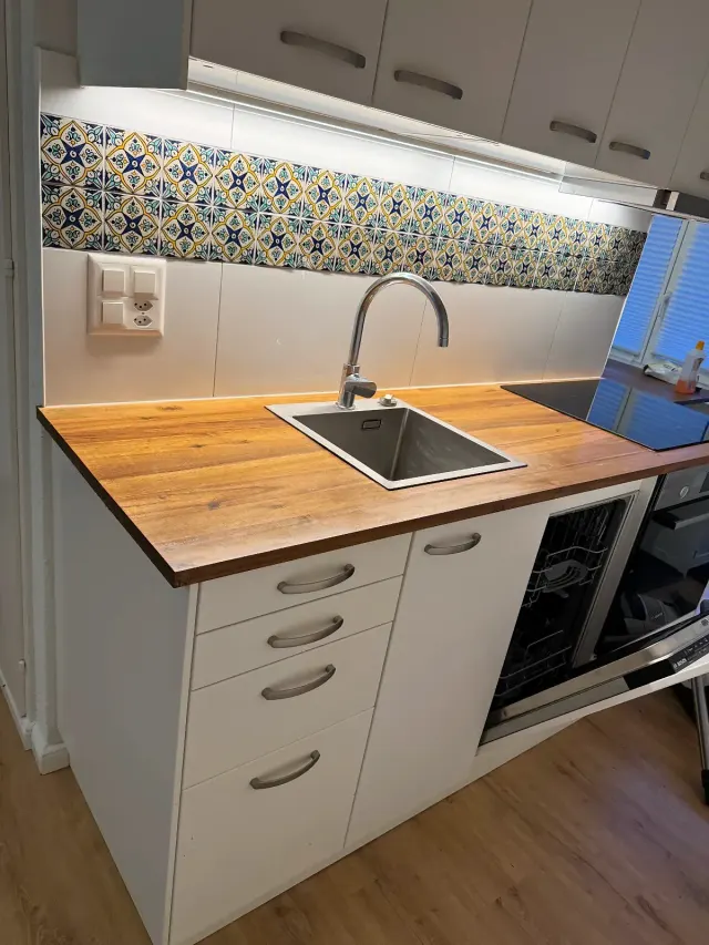 BookNoFees: alojamiento vacacional en Horn – Tranquilo departamento de una recámara con cocina completa