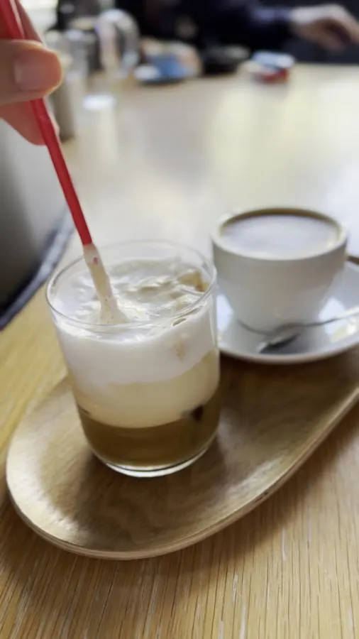 BookNoFees: Cafetería – Samba Coffee Roasters – Athens – Samba Coffee Roasters, foto 3